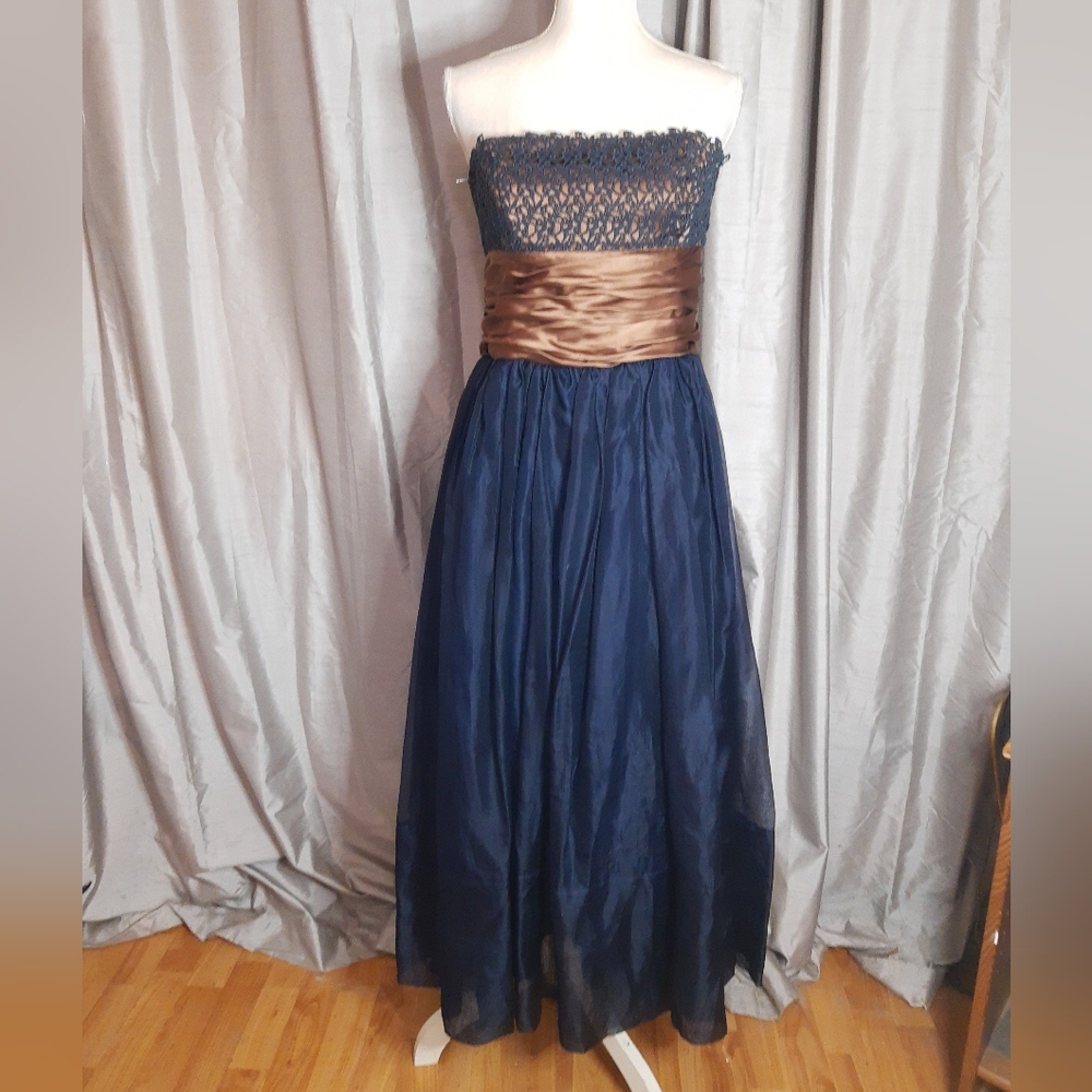 Silk Nicole Farhi Ballgown Navy Blue & Bronze full skirt Strapless bodice UK 14 - Picture 1 of 12